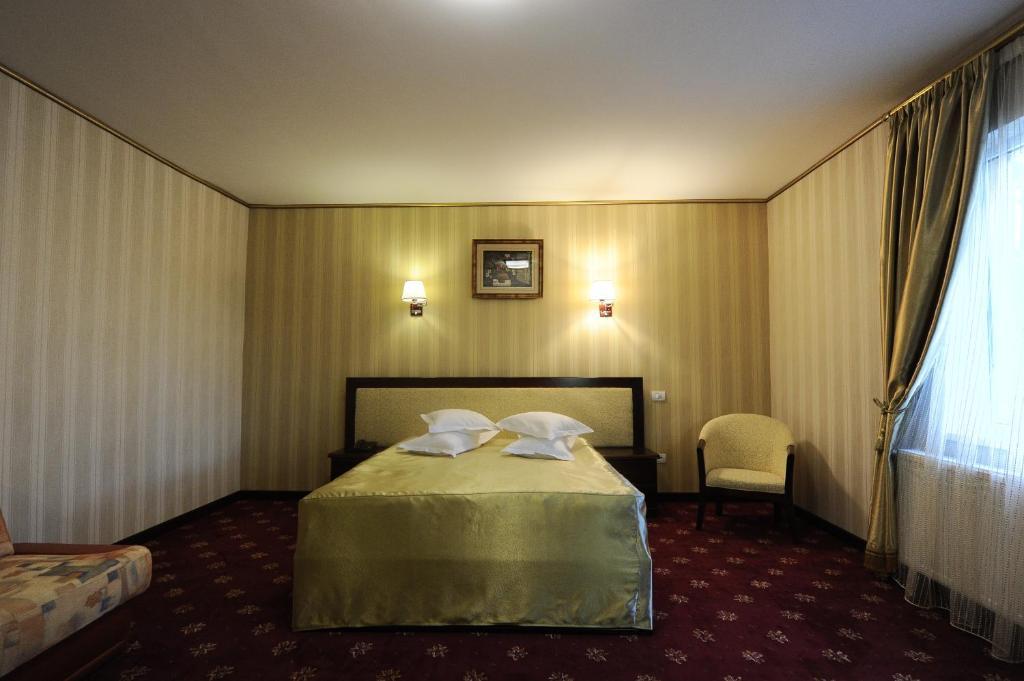 Hotel Mondial - Baia Værelse billede